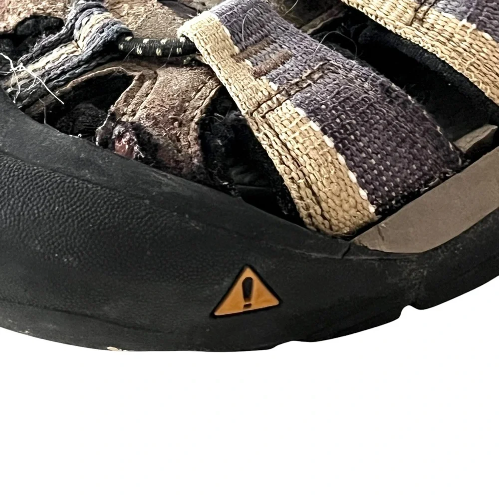 KEEN Newport H2 Waterproof Sandals Men’s Size 11 FAST SHIPPING 1701-18